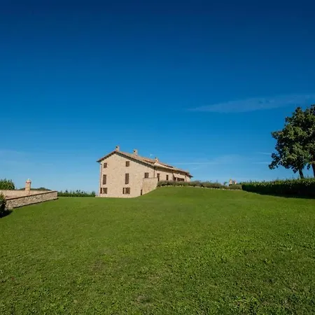 La Casa Con Vista Panoramica Sui Vigneti * Rotella